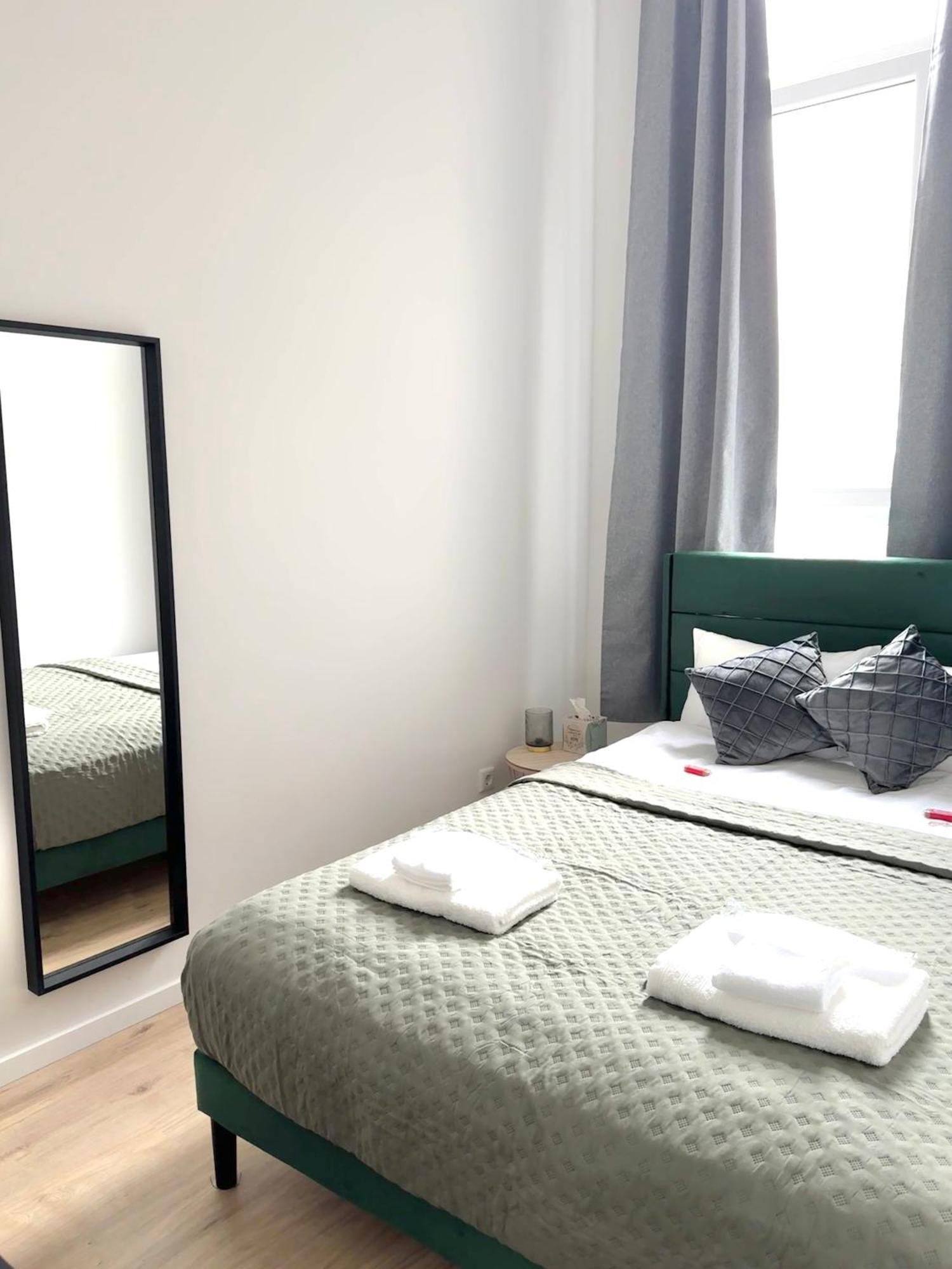 Heaven Homes - Privatzimmer Mit Bad Im Herzen Von Duesseldorf Kültér fotó