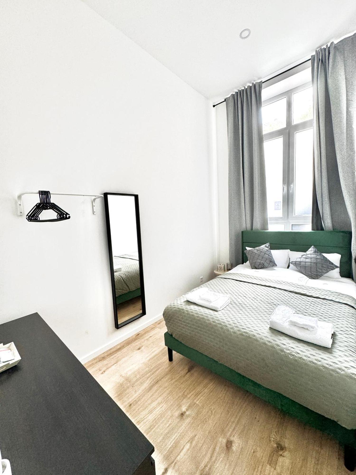 Heaven Homes - Privatzimmer Mit Bad Im Herzen Von Duesseldorf Kültér fotó